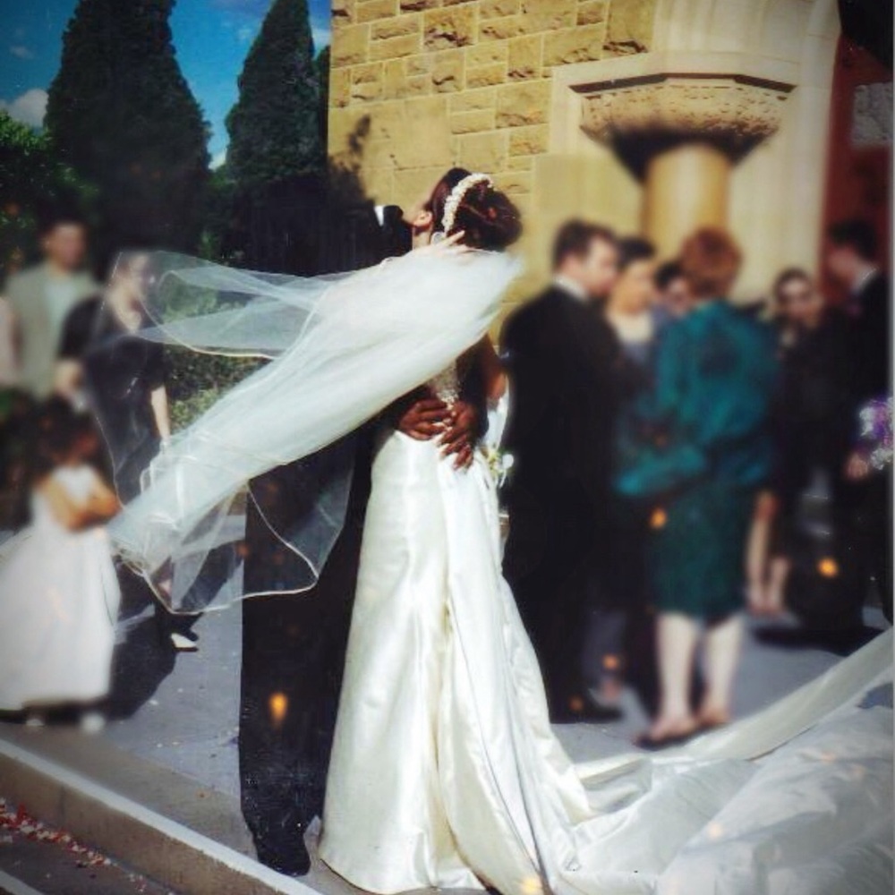 Designer vintage wedding dress detachable train veil ivory silk satin small 4